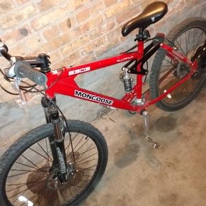 Brand New mongoose mountain bike